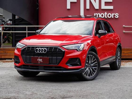 AUDI Q3 2021