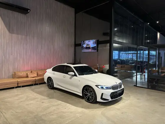 BMW 320i 2024