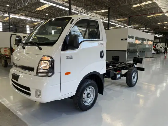 KIA BONGO 2025