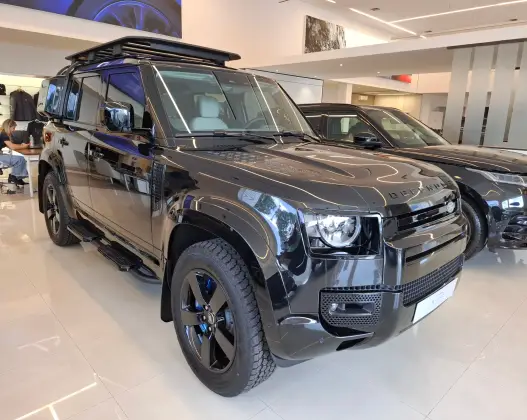LAND ROVER DEFENDER 2025