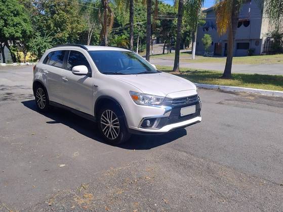 MITSUBISHI ASX 2020