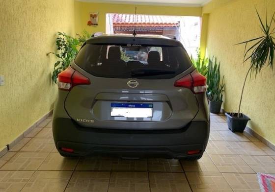 NISSAN KICKS 2021
