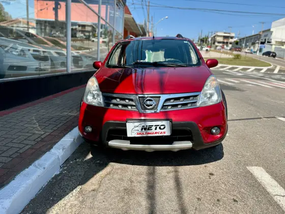 NISSAN LIVINA 2014