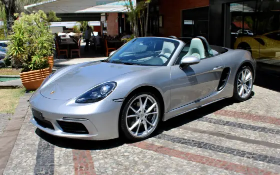 PORSCHE 718 2024