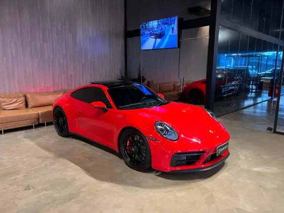 PORSCHE 911 2023