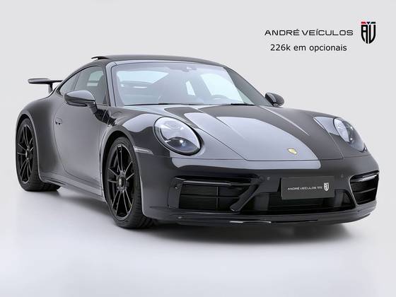 PORSCHE 911 2024