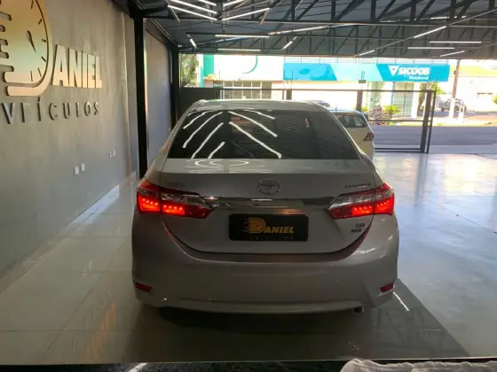 TOYOTA COROLLA 2016