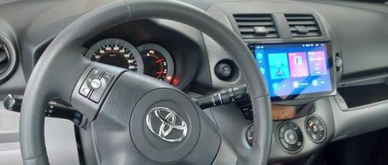 TOYOTA RAV4 2010
