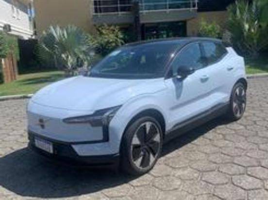VOLVO EX30 2024