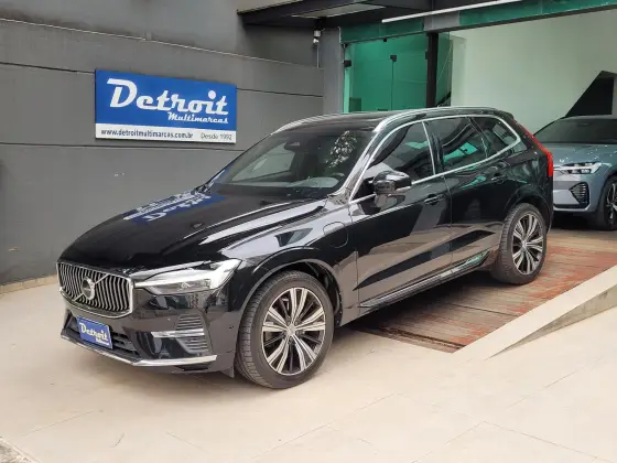 VOLVO XC60 2022