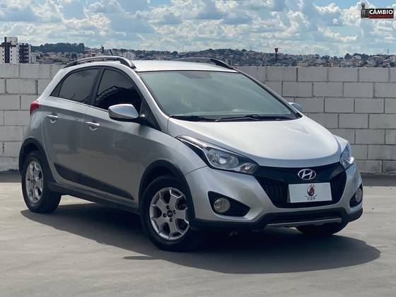 HYUNDAI HB20X 2015