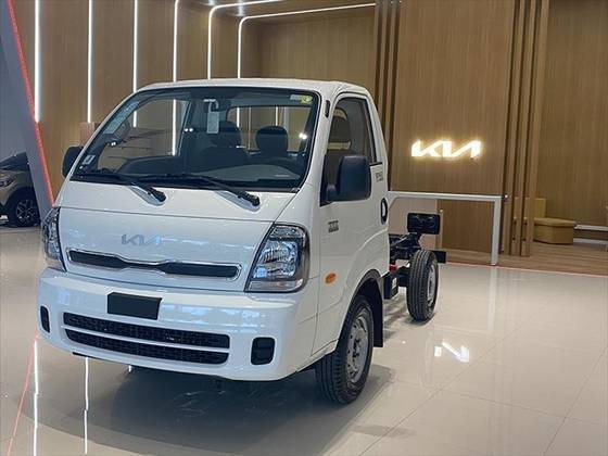 KIA BONGO 2025