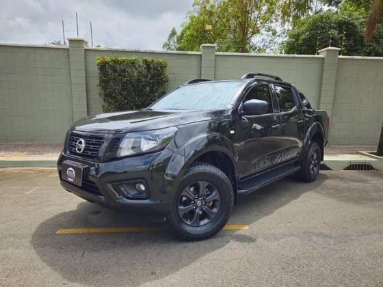 NISSAN FRONTIER 2021