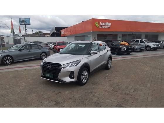NISSAN KICKS 2024