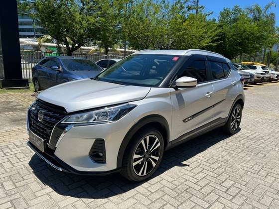 NISSAN KICKS 2024