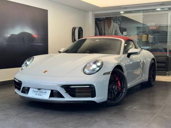 PORSCHE 911 2024