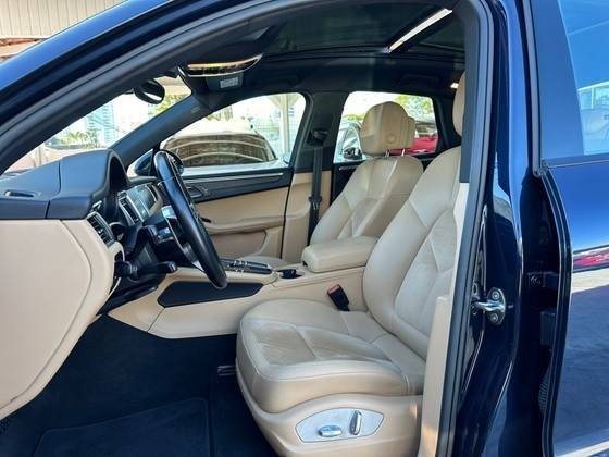 PORSCHE MACAN 2017