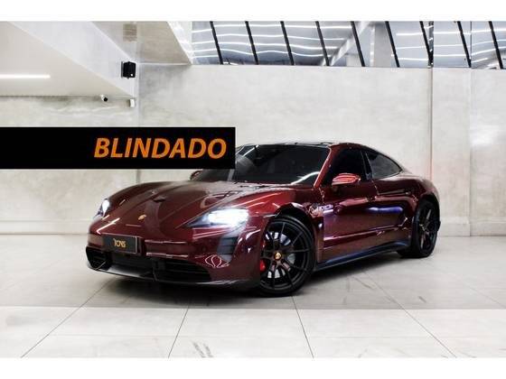 PORSCHE TAYCAN 2023