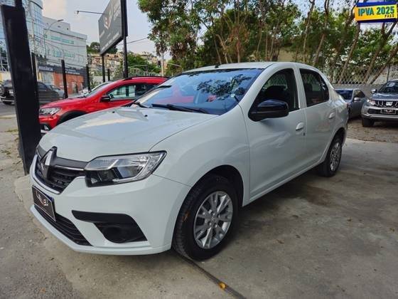 RENAULT LOGAN 2024