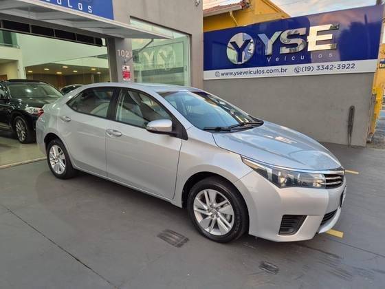 TOYOTA COROLLA 2017