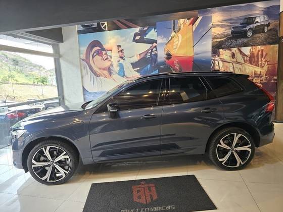 VOLVO XC60 2023