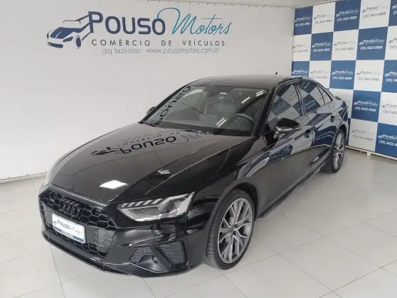 AUDI A4 2024