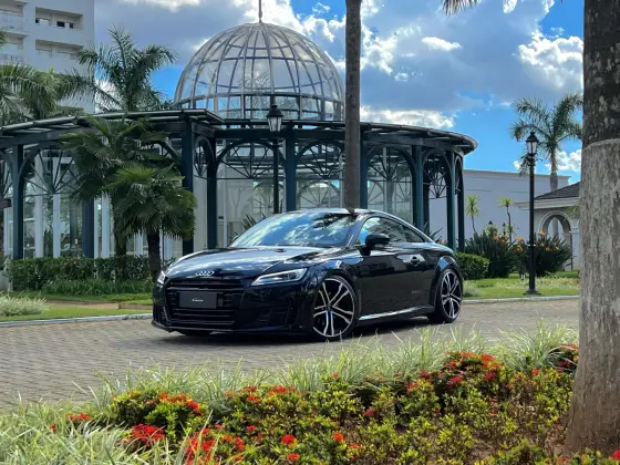 AUDI TT 2015