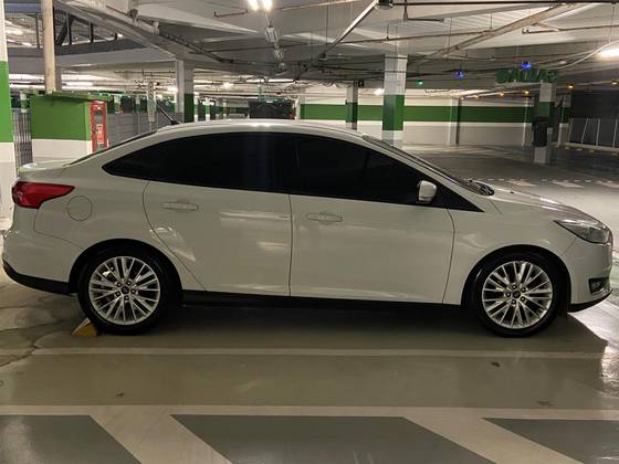 FORD FOCUS 2016