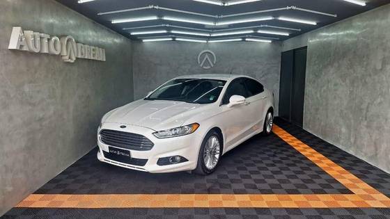 FORD FUSION 2015