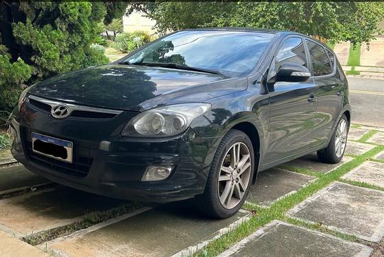 HYUNDAI I30 2011