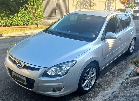 HYUNDAI I30 2012