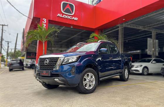 NISSAN FRONTIER 2024