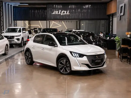 PEUGEOT 208 2022