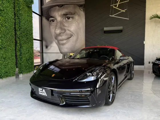 PORSCHE 718 2023