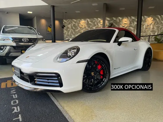 PORSCHE 911 2020