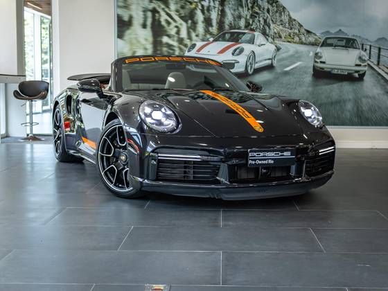 PORSCHE 911 2021