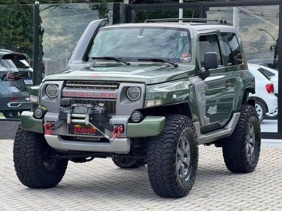 TROLLER T4 2015