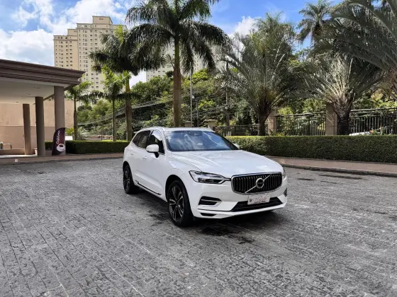 VOLVO XC60 2021