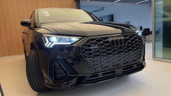AUDI Q3 2025