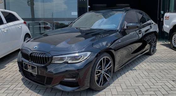 BMW 330e 2021