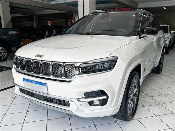 JEEP COMMANDER 2023
