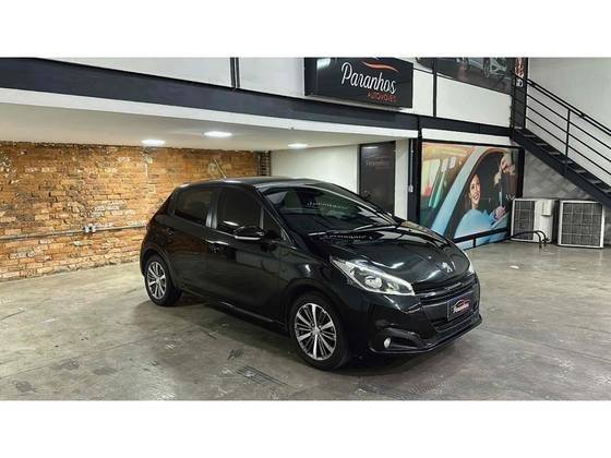 PEUGEOT 208 2020