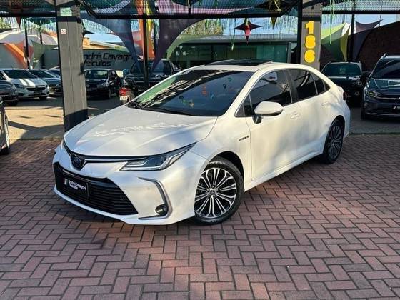 TOYOTA COROLLA 2023