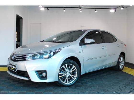 TOYOTA COROLLA 2015