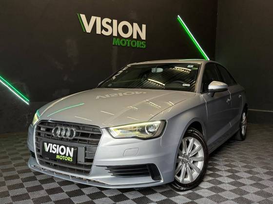 AUDI A3 2015