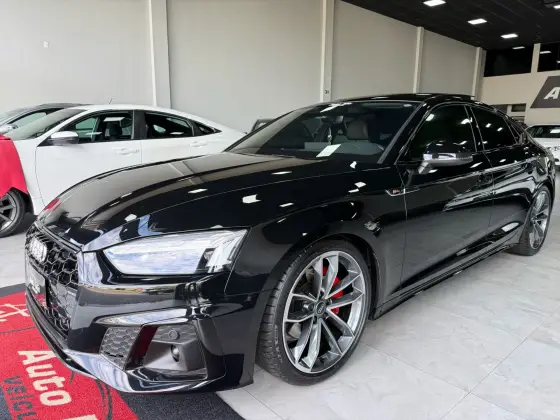 AUDI A5 2023