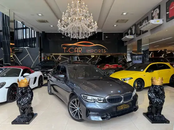 BMW 320i 2020