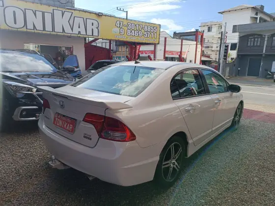 HONDA CIVIC 2011