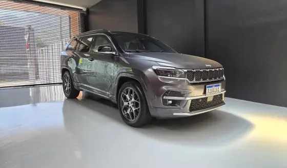 JEEP COMMANDER 2022