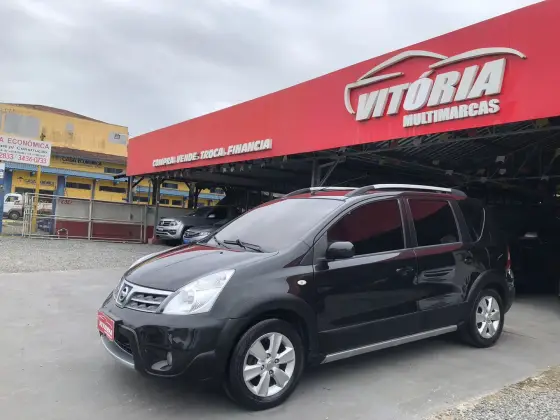 NISSAN LIVINA 2014
